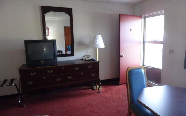 Tazewell Motel