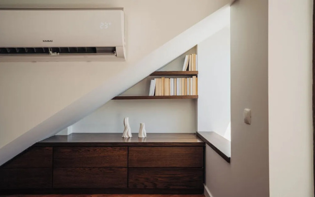 Riverside Nest - LoftAffair