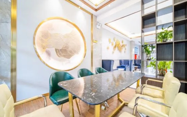 Hemey Hotel (Guigang Wanda Plaza) – Outside – Guigang