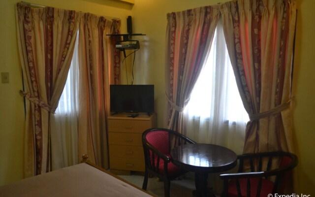 Royal Taal Inn