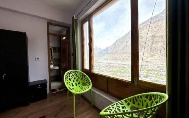 Hotel The Stone Palace