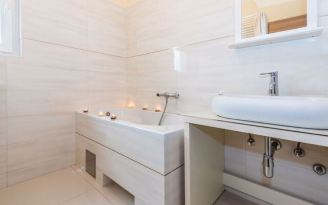 House Nina Etang sur Arroux