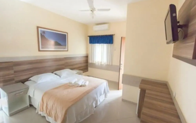 Hotel Camburi Praia