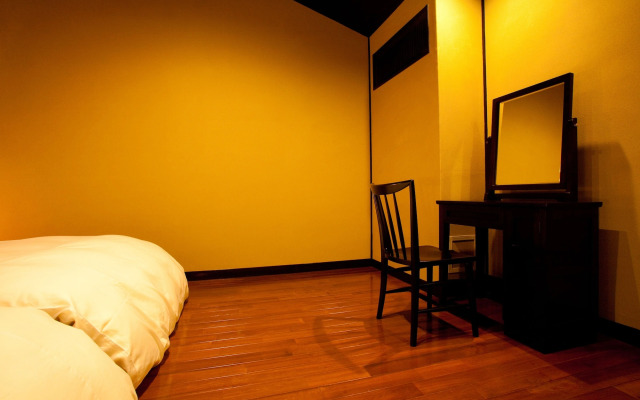 Campton Kyoto Nishijin 9 Arima 10