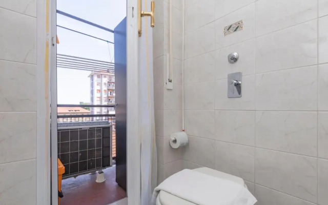 Bordighera studio - vicino IULM / NABA - WiFi A.C.