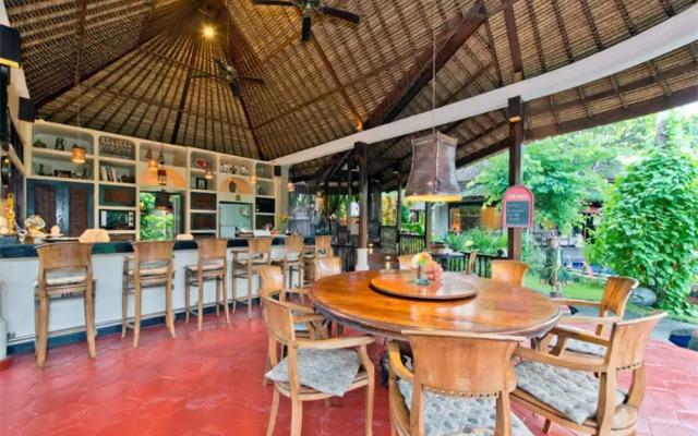 Nani Villa