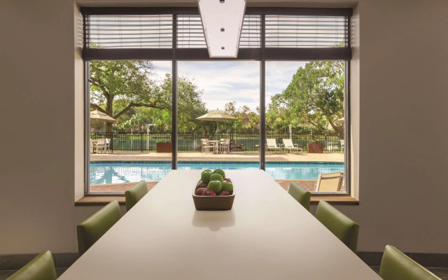 Country Inn & Suites by Radisson, RJ Stadium - Tampa Airport East