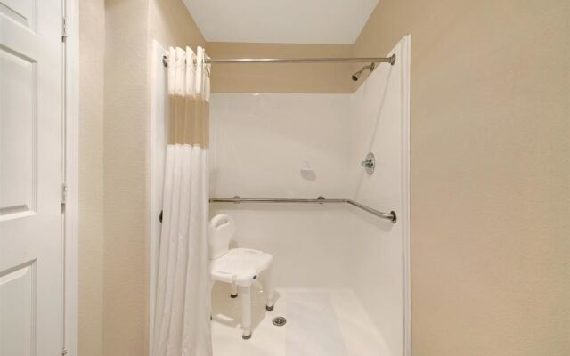 Ramada - Decatur Texas