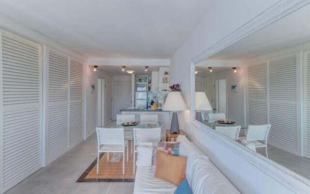 Oceana Suites Lafayette ∙ Suite 1104