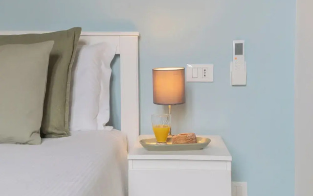 Old Court Hideaway by Rent all Como