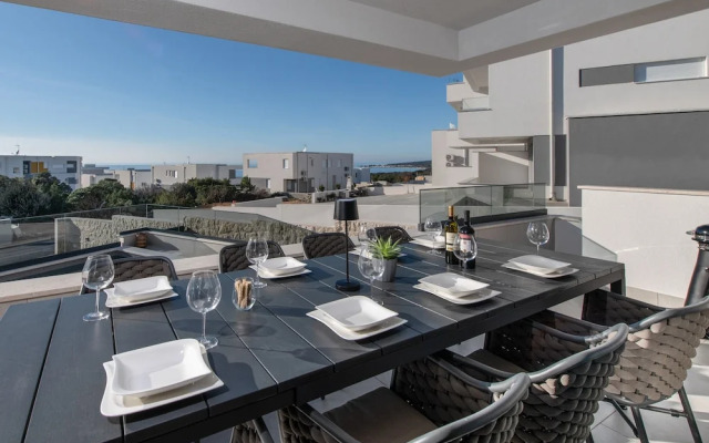 Luxury Villas Travera
