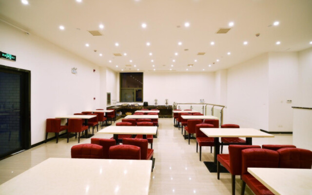 Lavande Hotel (Wuhan Wuchang Railway Station Square)