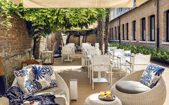 Venice Times Hotel