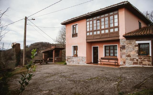 Carquera Casa a 8 Km de Nava