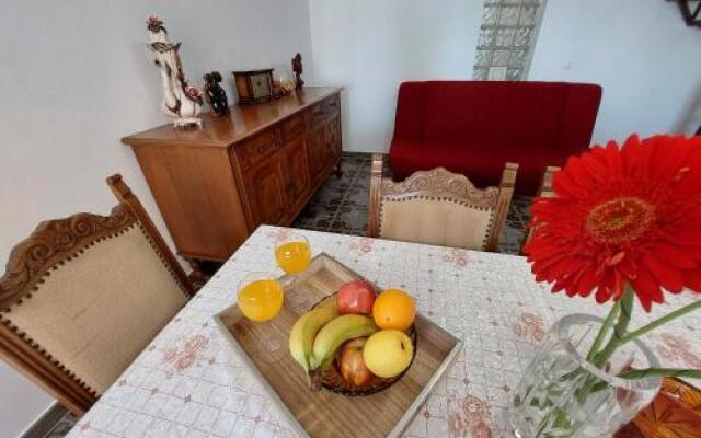 Apartments Frano Jr by the Sea