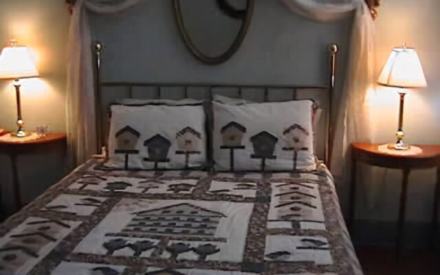 School House Inn Bed & Breakfast