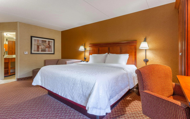 Hampton Inn Peoria-East At The River Boat Crossing