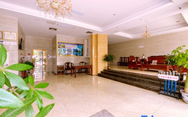 Tanggong Hotel