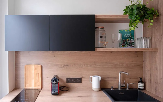 Design Apartment Close to Opera