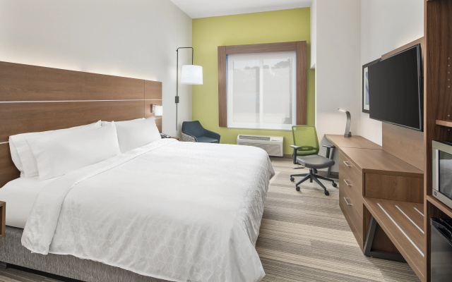 Holiday Inn Express & Suites Palm Bay by IHG