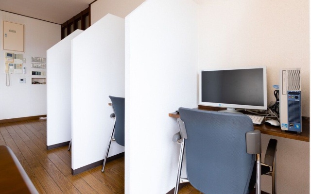 Yolee Guest House – Guest Rooms – Izumisano