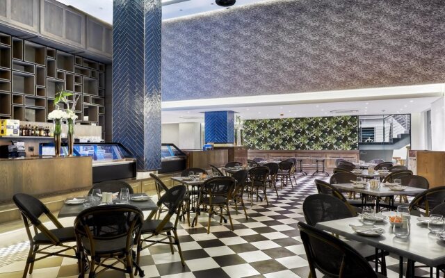 The Regency Apartment Hotel Menlyn