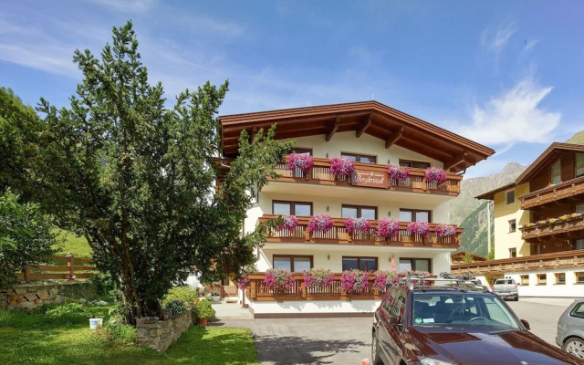 Gästehaus Bergkristall