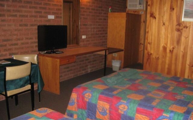 Country Roads Motor Inn Narrandera