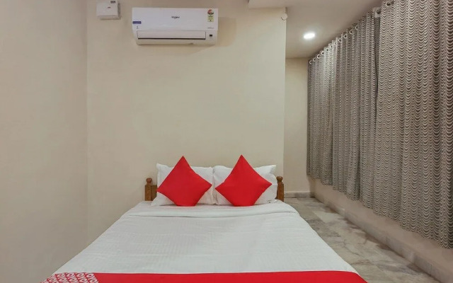Sri Balaji Lodge By OYO Rooms