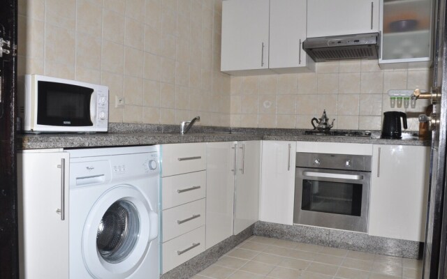 Val Fleuri Apartment With Balcony, Casablanca