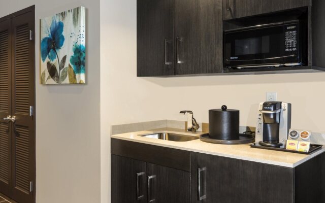 Crowne Plaza Shenandoah - The Woodlands Area by IHG