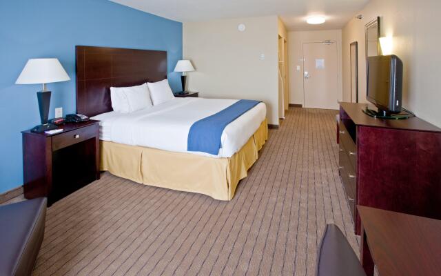 Holiday Inn Express Hotel & Suites Shelbyville Indianapolis by IHG
