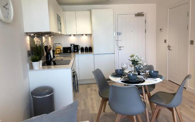 Boutique Collection in Reading by Creatick