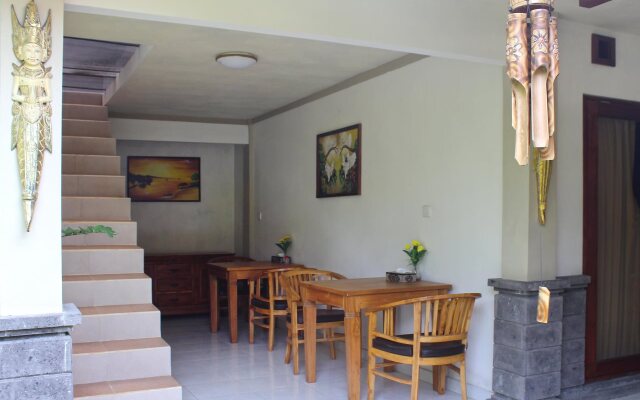 Indah Homestay