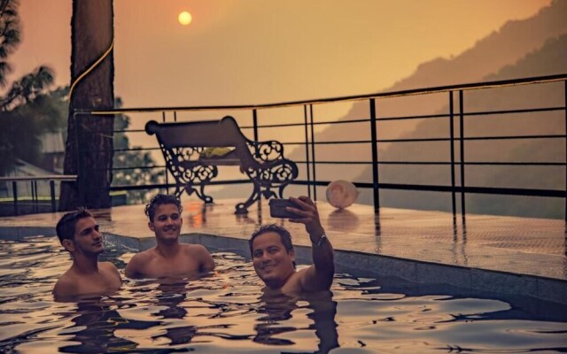 Safarmaina Resort