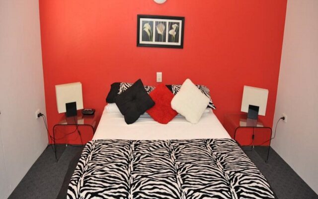 Reef Gateway Apartments