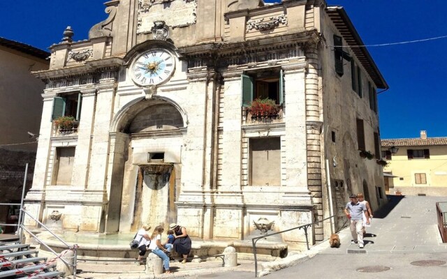 Spoleto Contessa Grandecentral Spoletosleeps 6