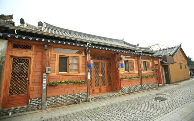 Jeonju Saenghwangtobang Pension