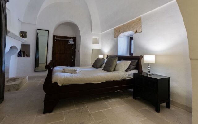 Trullo Pietra Antica