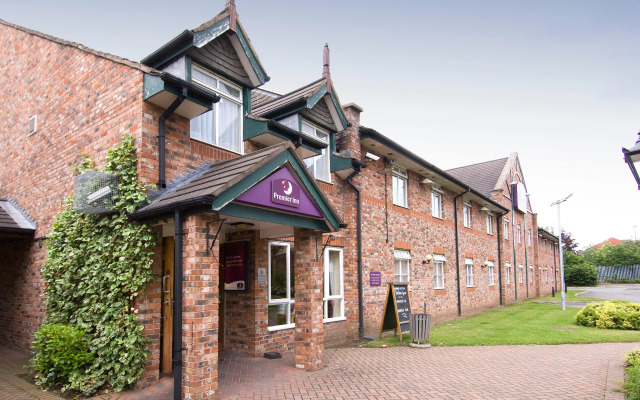Premier Inn Manchester (Sale)