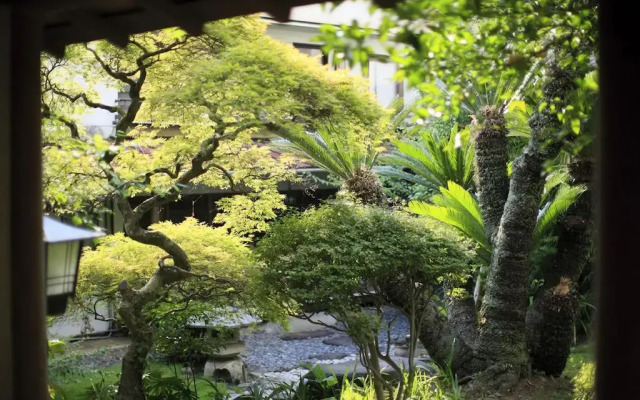 sakahijiri・gyokushoen
