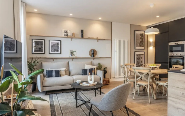 Trentola - 3 Bedroom in Malasa a