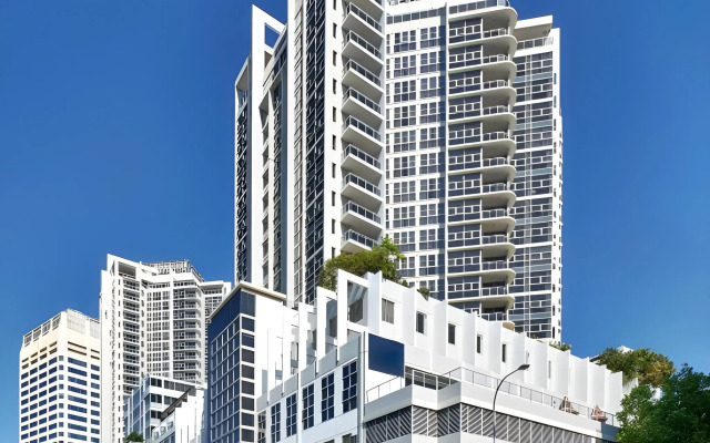 Meriton Suites Bondi Junction