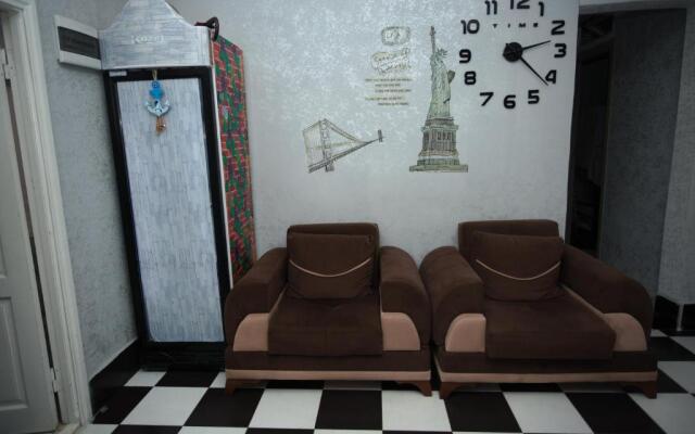 Hostel California