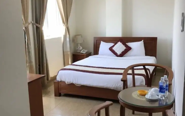Minh Long Hotel