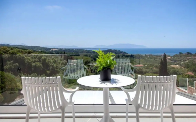 Villa Monolithi Lumiere