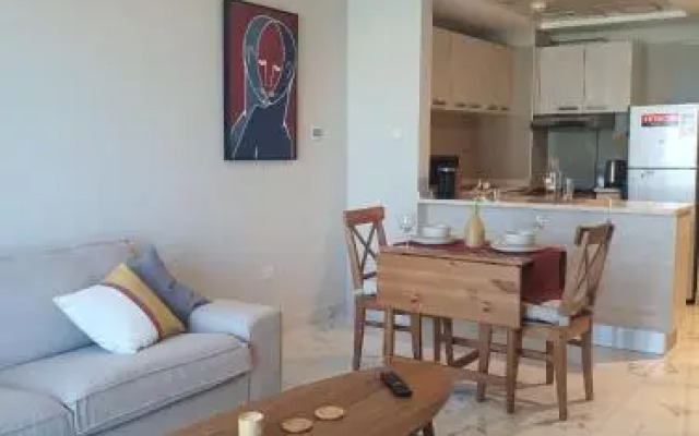 Cozy 1-bedroom apartment in Dubai South with Pool