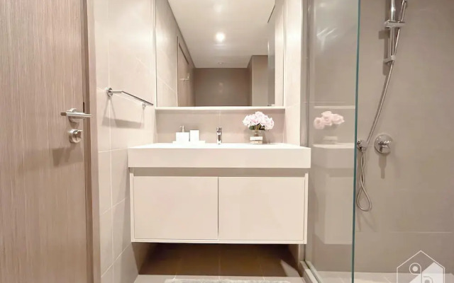 Spacious 3.5 Bedroom Apartment in Burj Royale