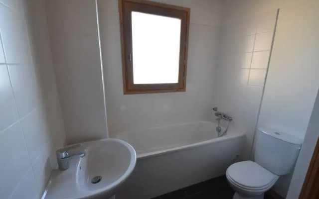Splendid Chalet in Chamrousse With TV
