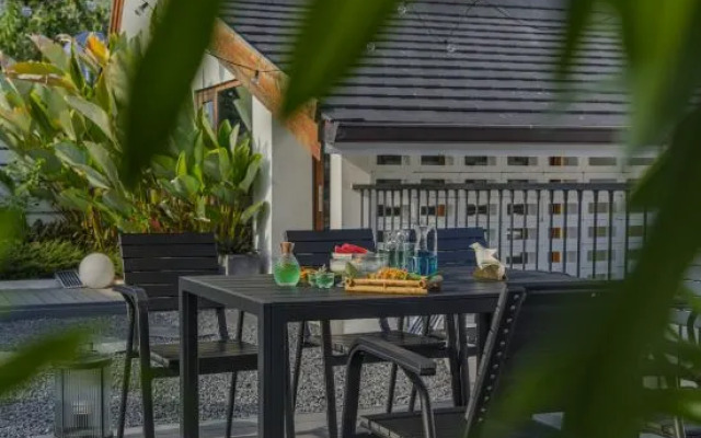 Xishuangbanna Jinghong Bowen Resort Hotel